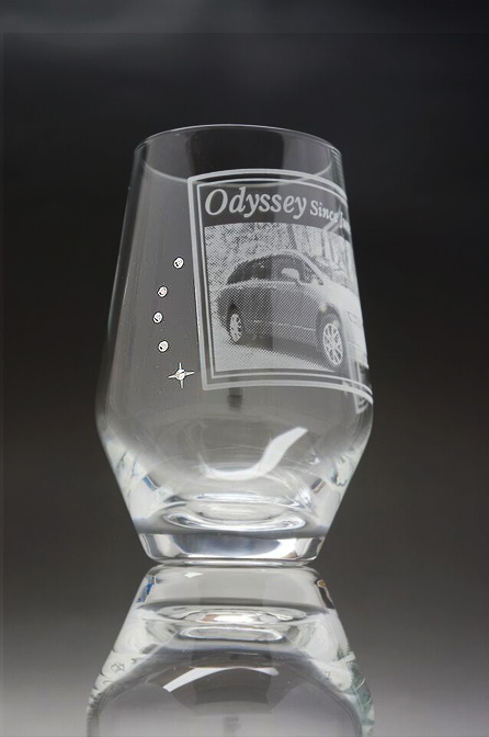オデッセイのグラス